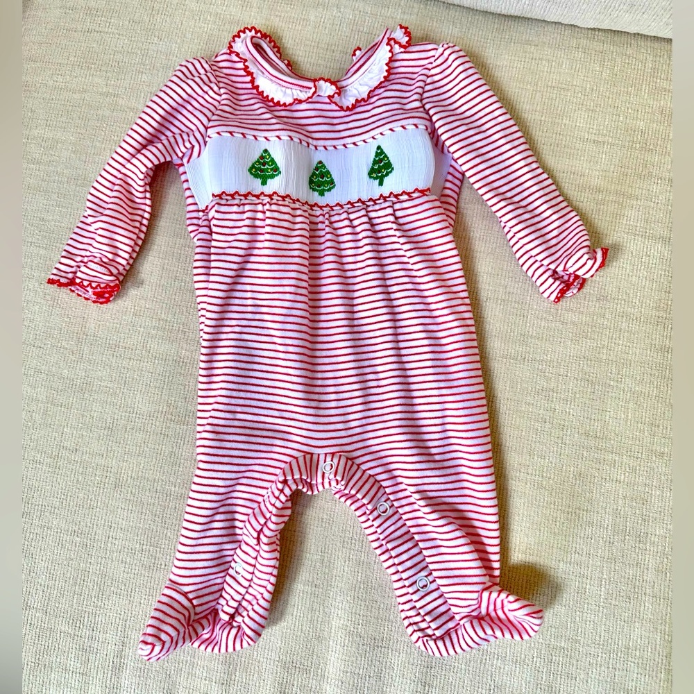 Petit Bébé Smocked Christmas Tree Footie
